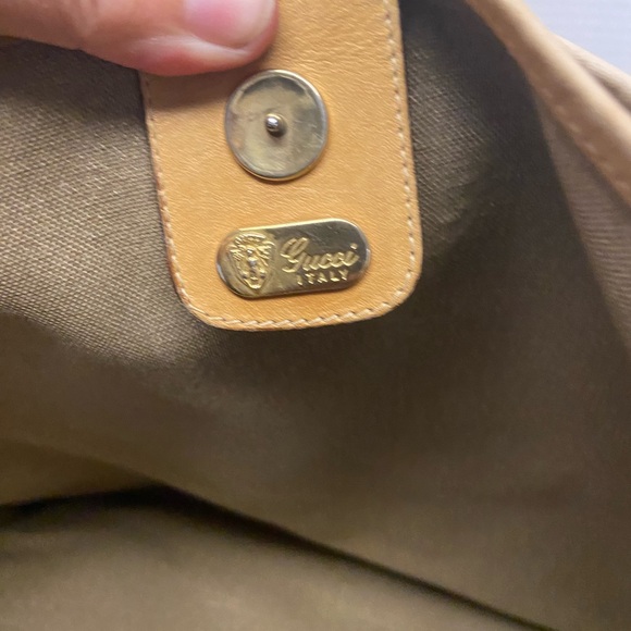 Vintage Gucci Large Tote with Mini Coin Pouch - Picture 11 of 16